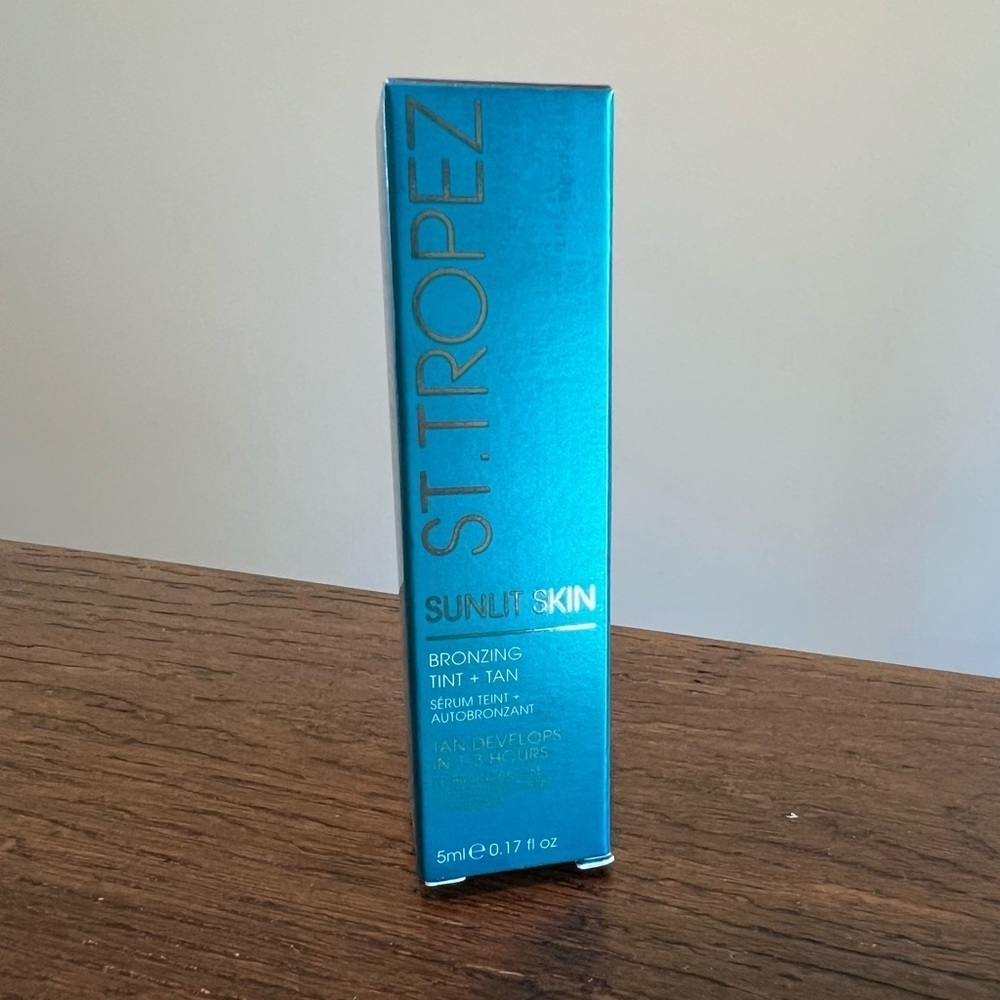 St. Tropez Sunlit Skin Bronzing Tint Tan‎ Serum 5ml/0.17 oz Travel/Sample Size